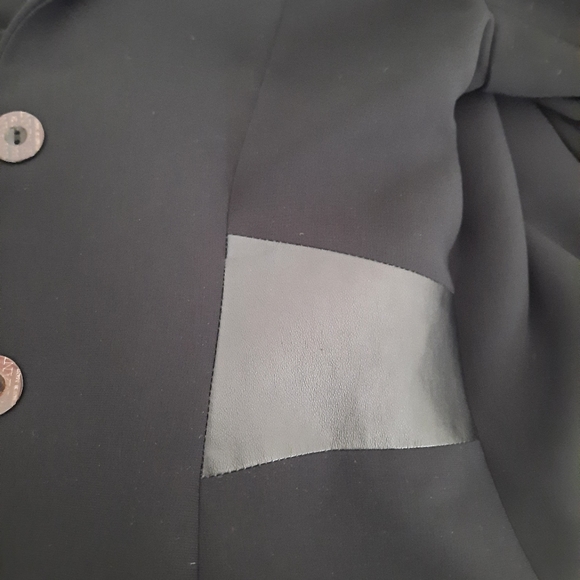 💥💥Manigance Paris, 💥 black blazer - Picture 7 of 9